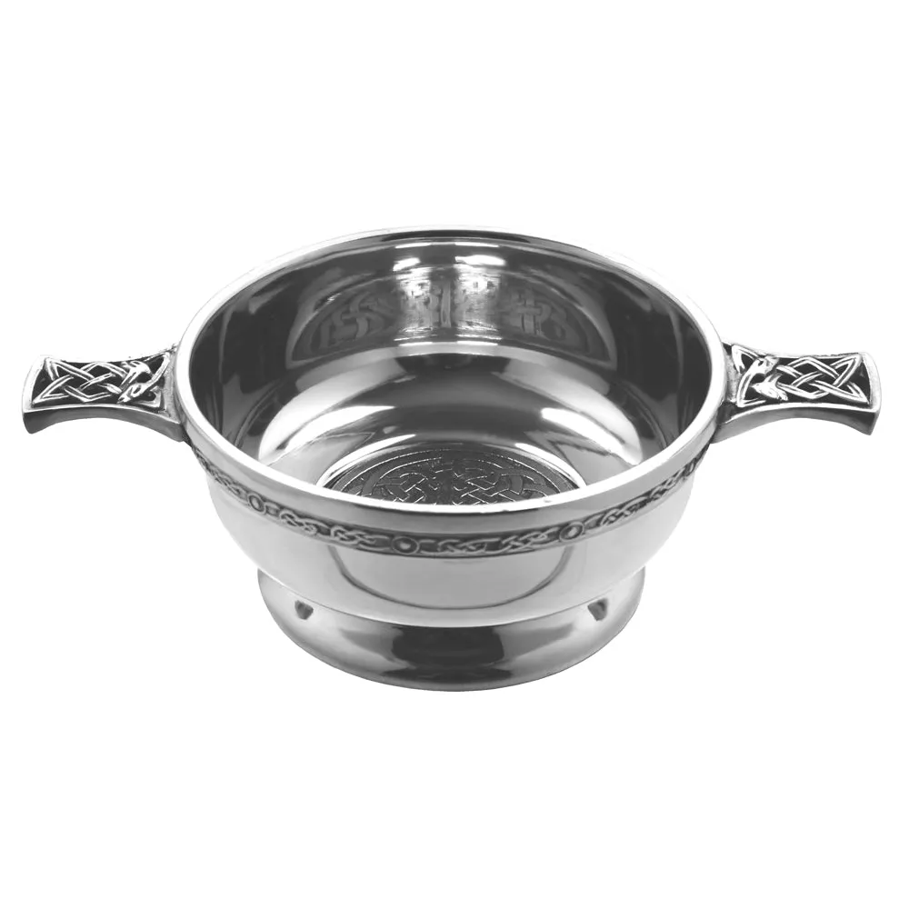 3.5 Inch Celtic Knot Handle Pewter Quaich Bowl with Badge