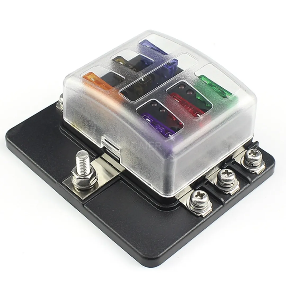 6 Way Standard Blade Fuse Box with Labels / Stud Connections