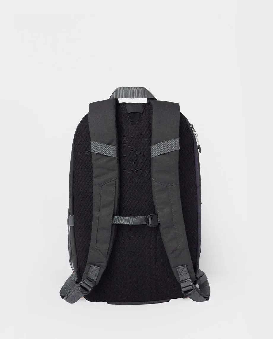 Basin Daypack 25L