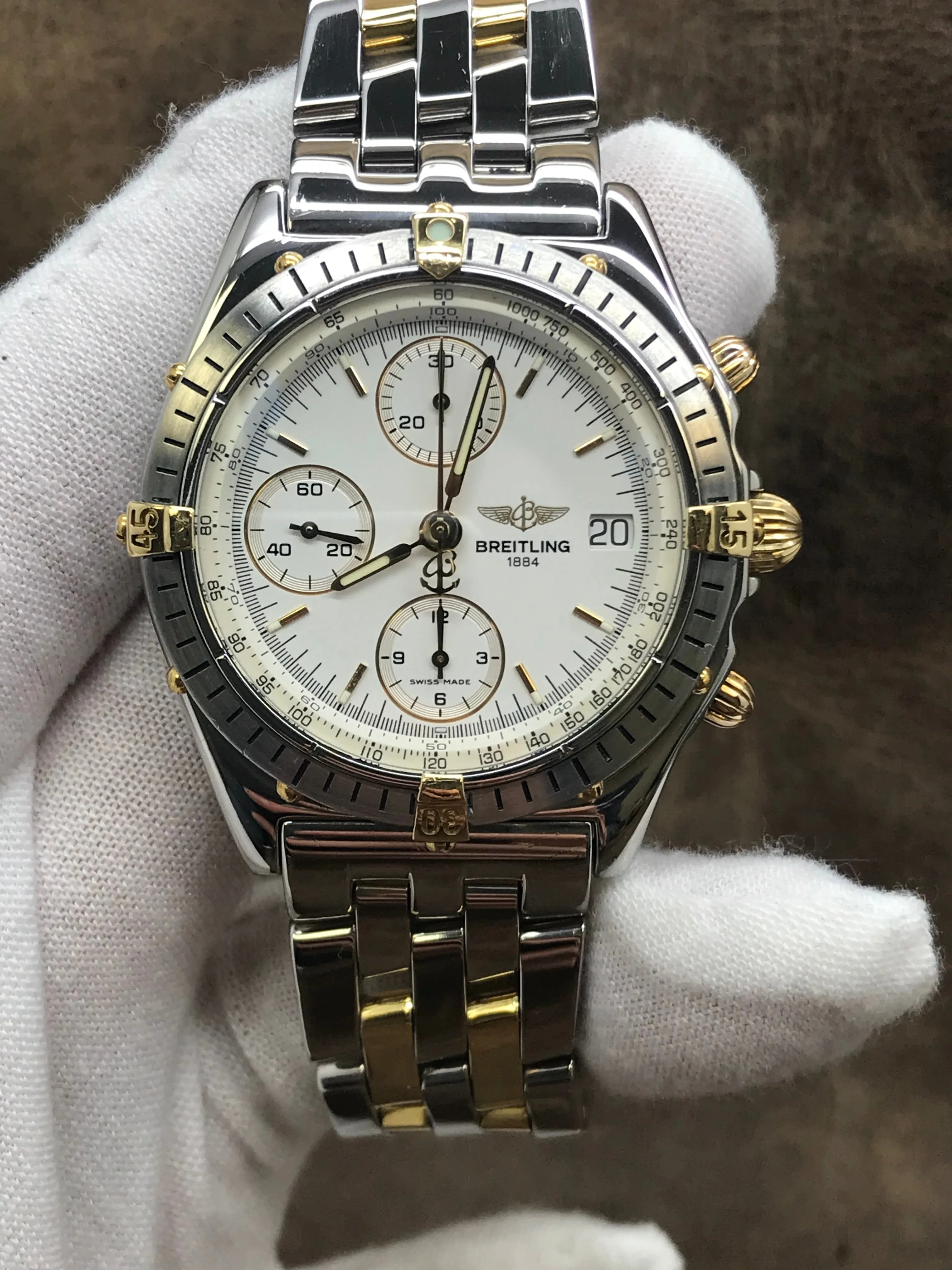 Breitling Chronomat B13048 White Dial Automatic  Men's Watch