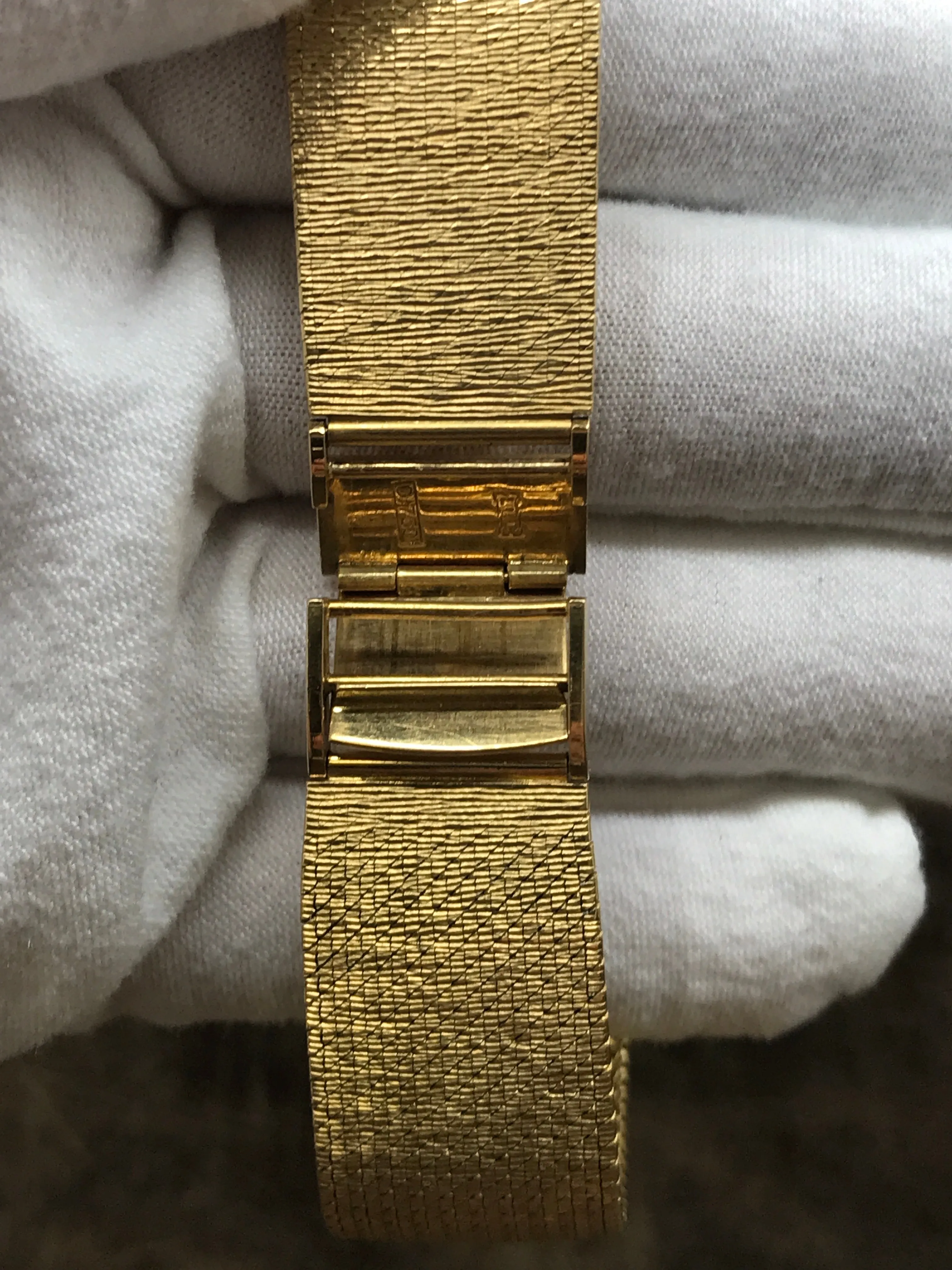 Chopard Geneve Vintage Rectangular Gold  Champagne Dial Manual Wind Watch