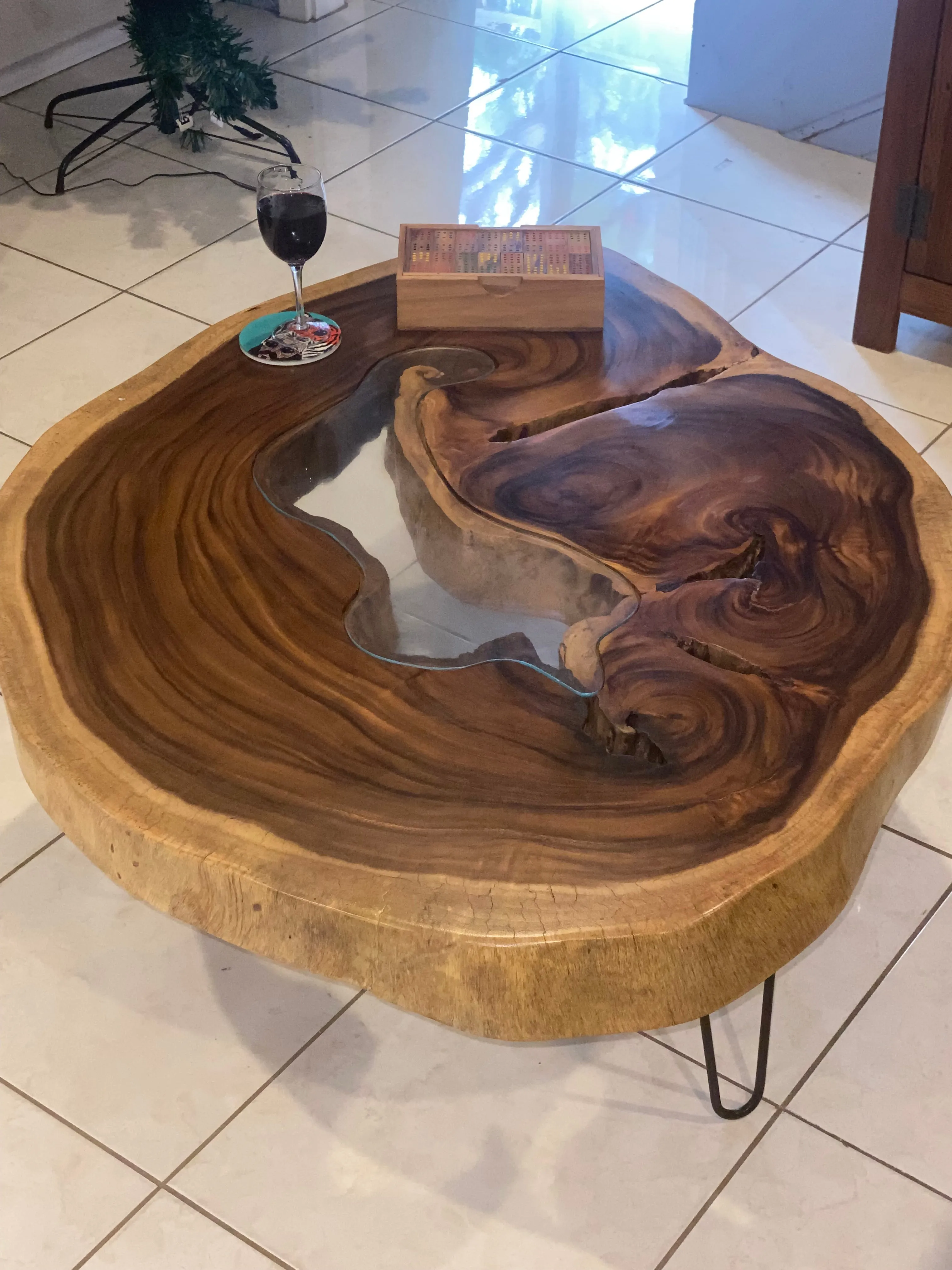 Coffee Table, Round wood large  112 cm across 91cm width and 9 cm thick, glass inlay feature