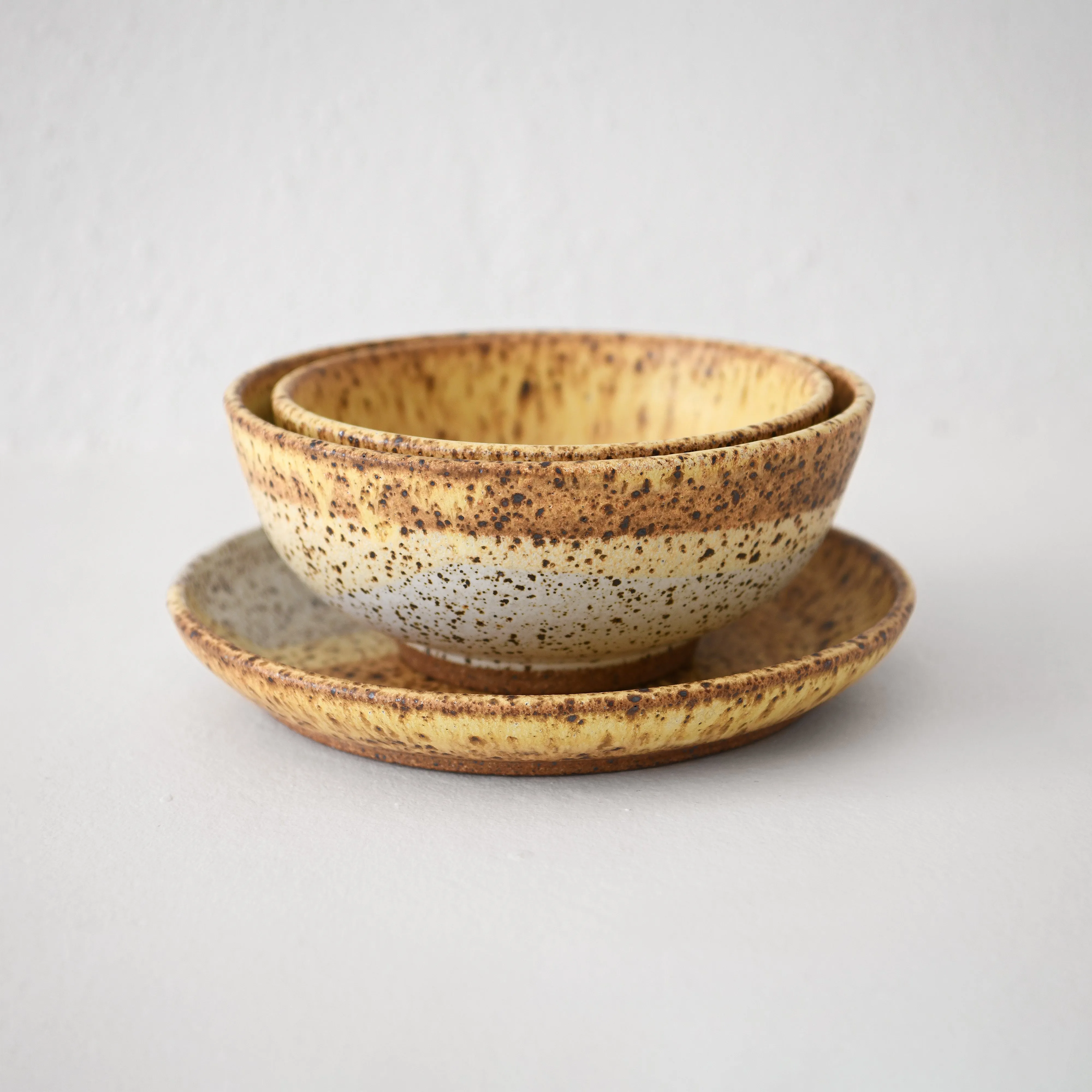 Creosote Clay Large Speckled Bowl - Sunrise