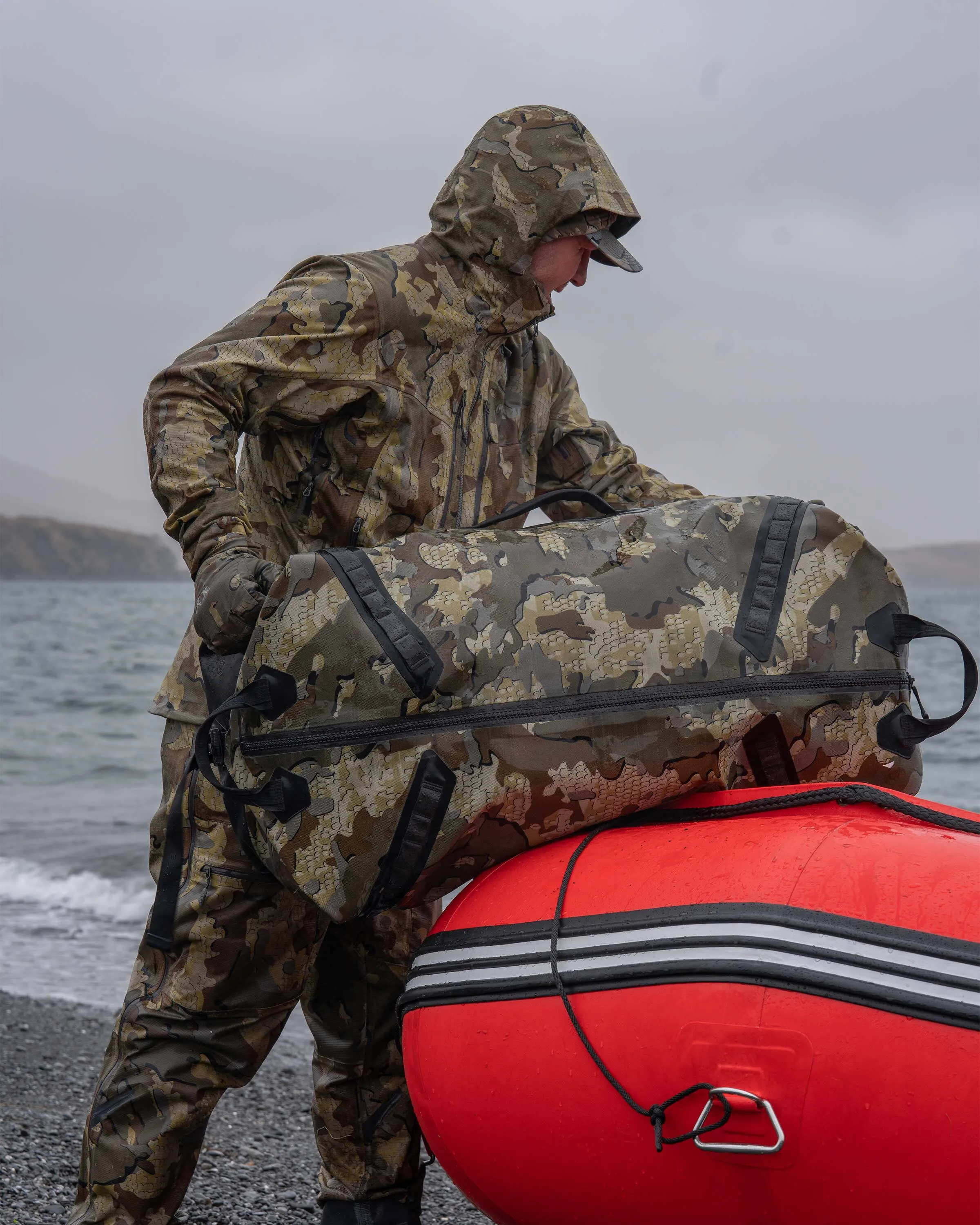 Kodiak 3000 Submersible Duffel | Stone