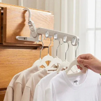 PORTABLE FOLDABLE CLOTHES HANGER